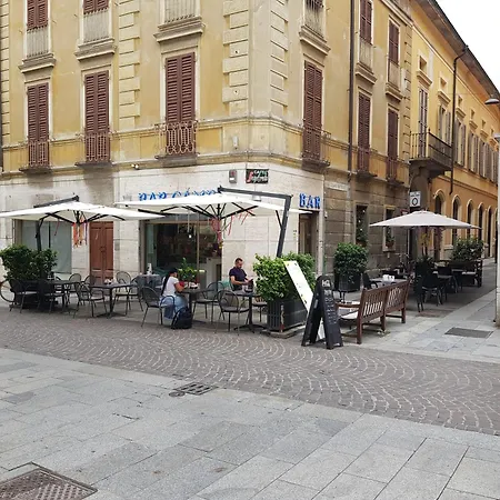 Otelia * Cremona
